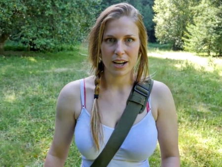 Домашнее видео с минетом от первого лица, немка сосёт очень профессионально