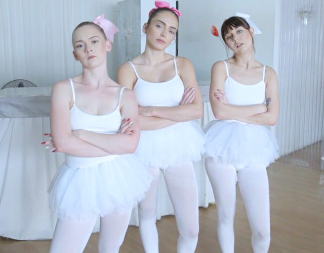 Порно молодых девушек балерин